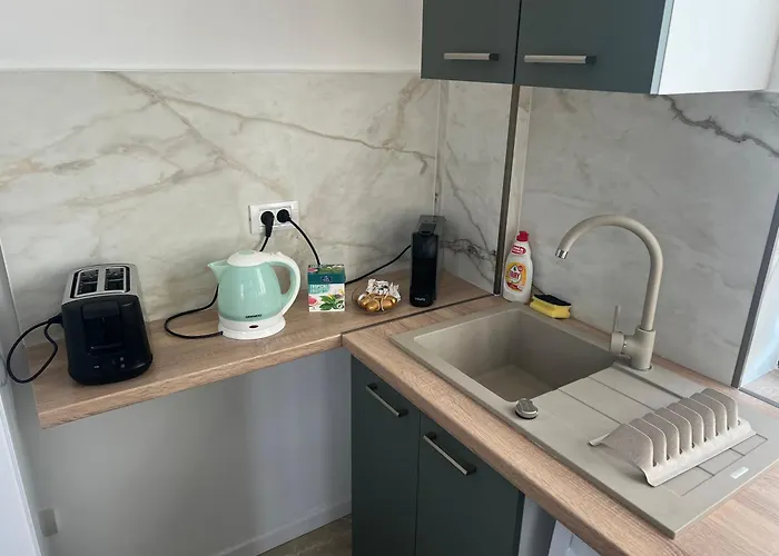 Apartment Sicant - Self Check-in *